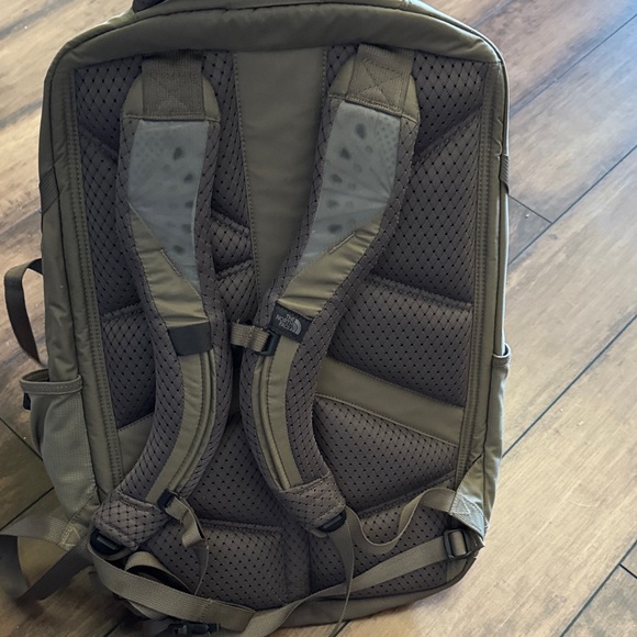 The North Face Olive and Pink Backpack - Picture 6 of 6